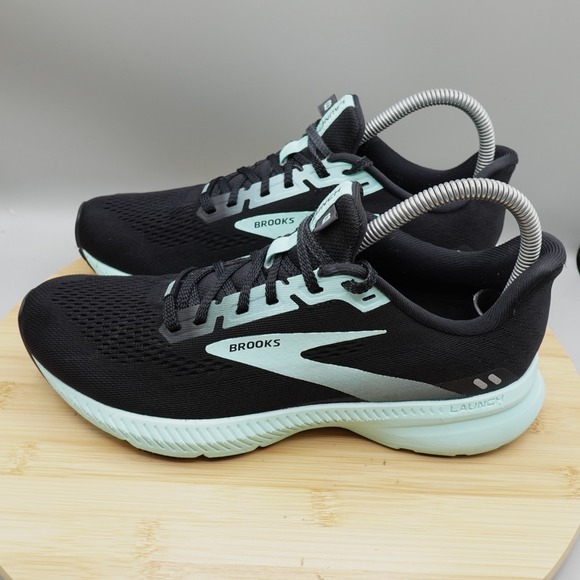 Brooks Shoes Womens 8 B Black Blue Launch 8 Running Sneakers 1203451B096 MinFlaw - Picture 1 of 10